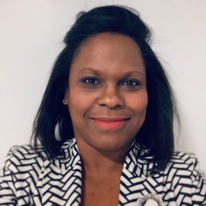 Meet your Posher, Yadira